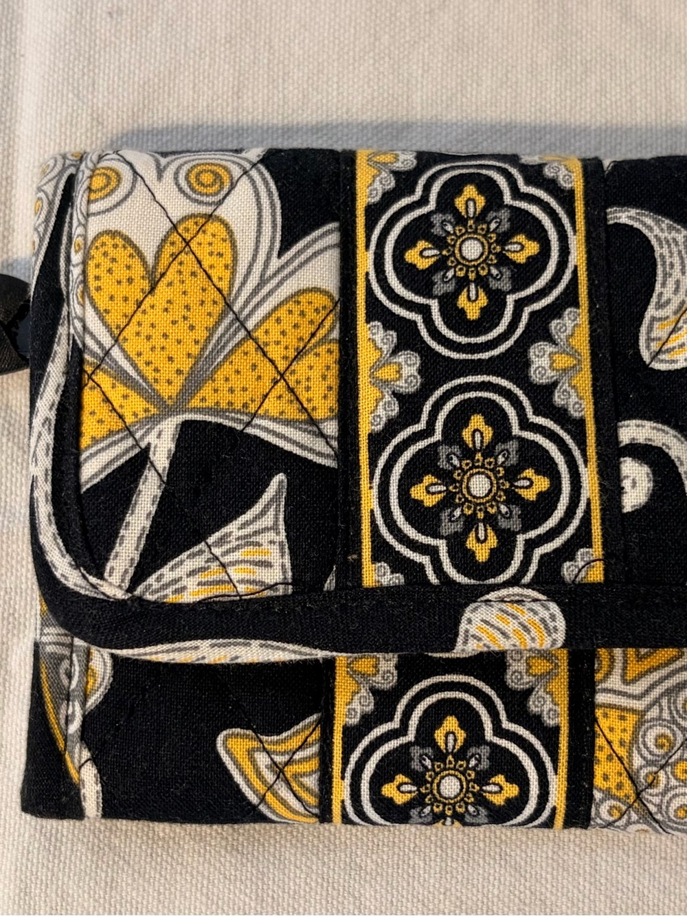 Vera Bradley Quilted Floral Pattern Clutch Wallet - Black, Yellow & White
